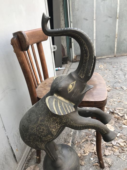 Продам статуэтку слона