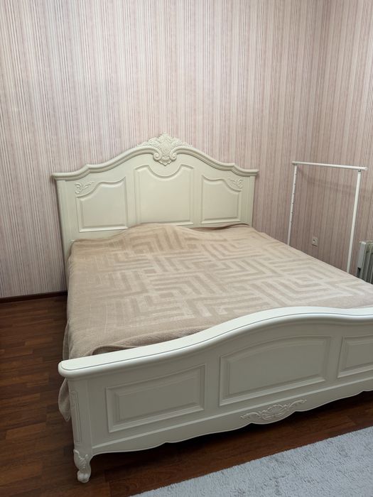 Мебель в хорошем состояним