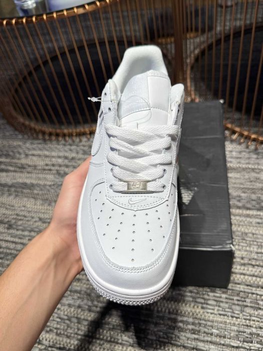 Air Force 1 x Supreme White 39EUR Кецове + Кутия + Връзки