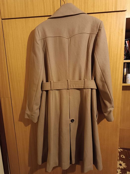 Ново палто от вълна