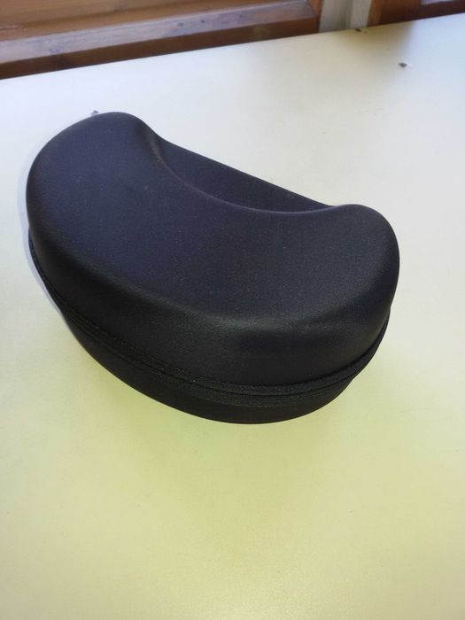 Ски сноуборд очила.