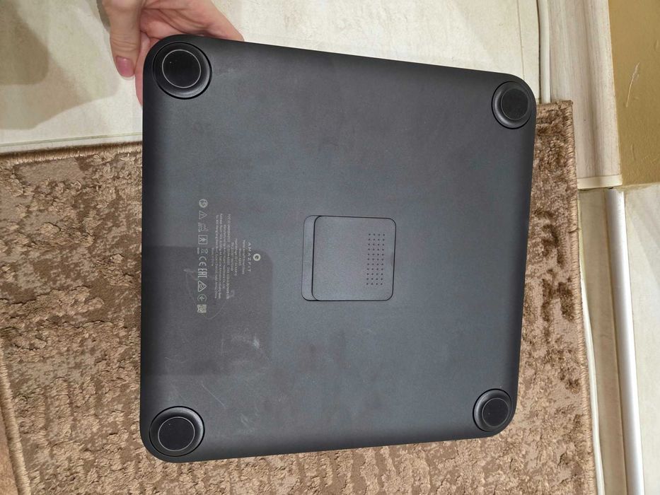 Смарт кантар AMAZFIT Smart Scale A2003 – Wi-Fi, Bluetooth, 16 показателя