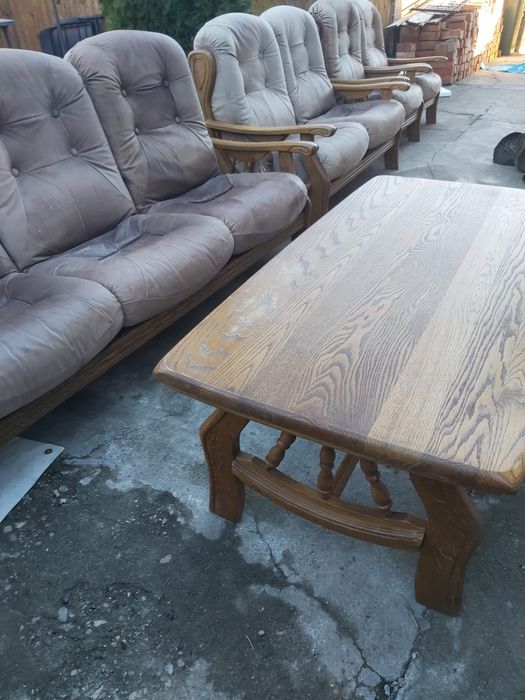 Tapiterie , piele naturala