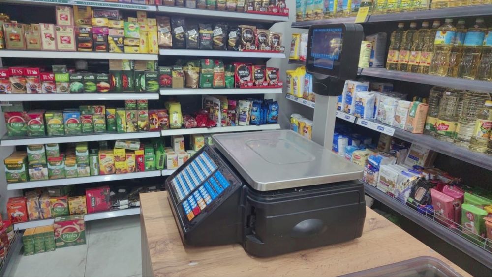 Продаем умаг весы почти новый