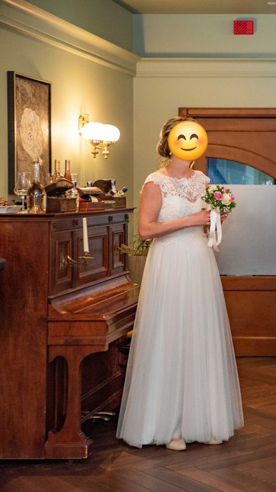 Булчинска рокля слонова кост Justin Alexander