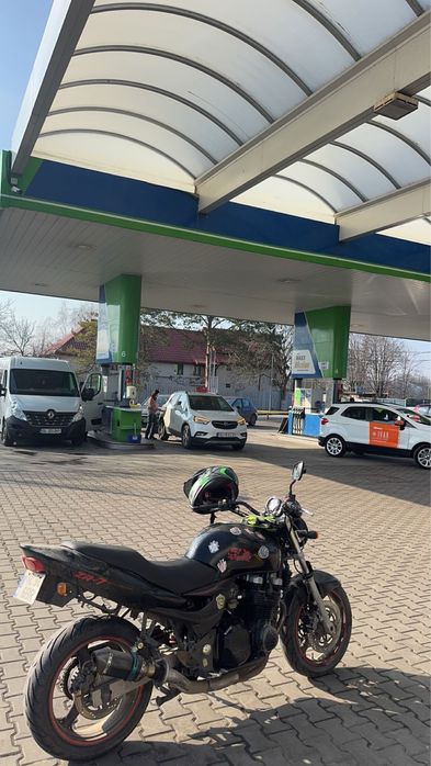 Kawasaki zr7 limitat A2