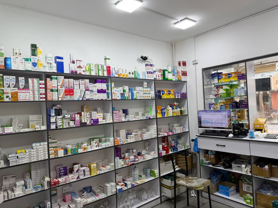Apteka arendaga tayyor biznes SROCHNA!!!