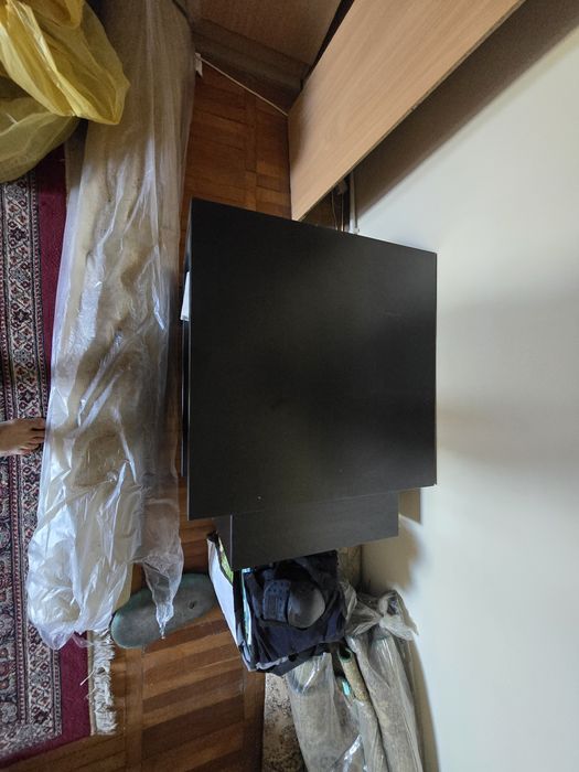 Corp mobila masuta futuristica