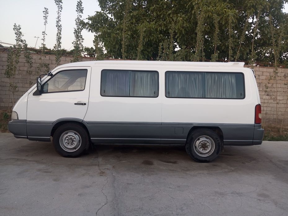 Ssangyong Istana metan Сангёнг Истана метан