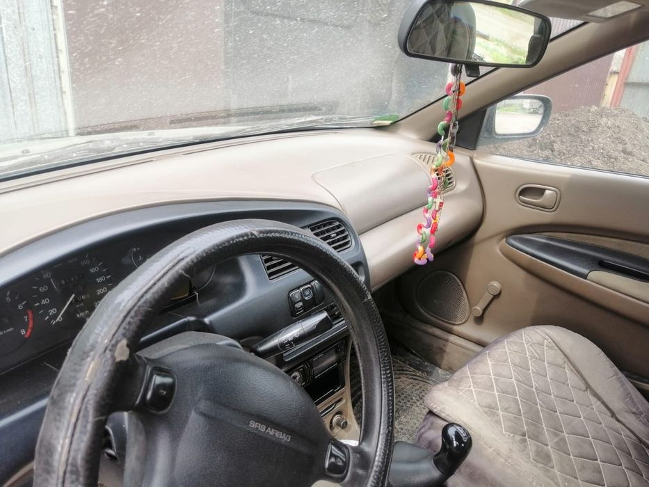 МАЗДА 323 цена 1.млн