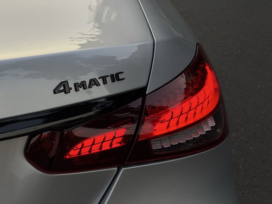 Mercedes benz W213 E400 4 matic