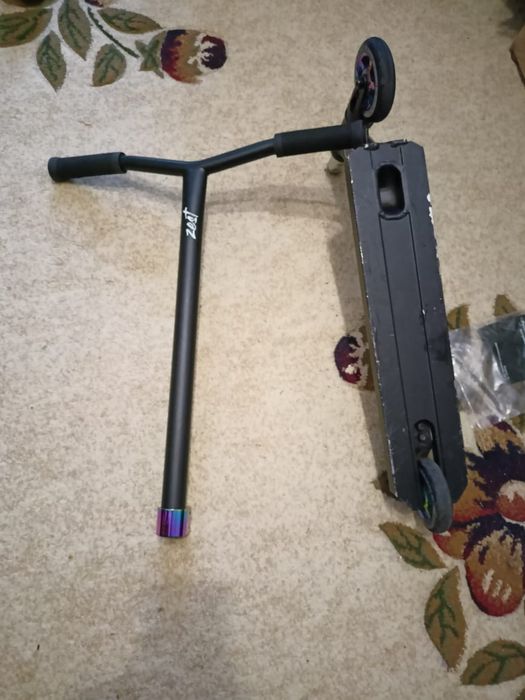 Срочно продам почти новый самокат