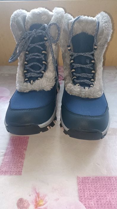 Дамски зимни ботуши