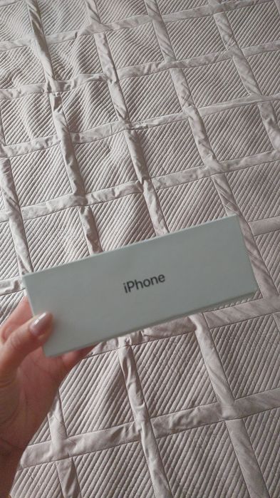 Продам Айфон 11 состояние отличное