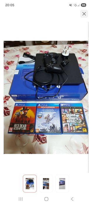 Продам Play Station 4 Slim (PS)