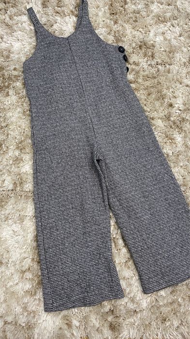 Комбенизон Zara 5 лет