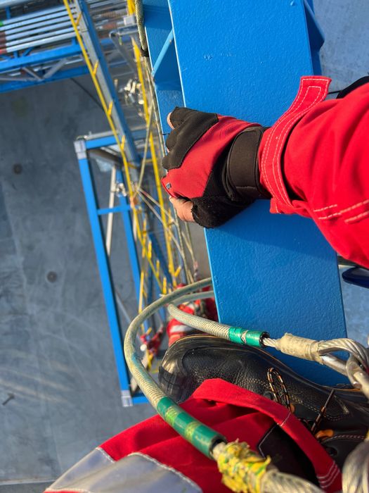 Промышленный альпинист