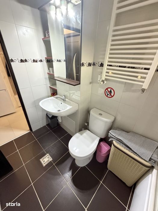 Inchiriere 4 camere zona Bularga | Baza 3 | loc de parcare inclus