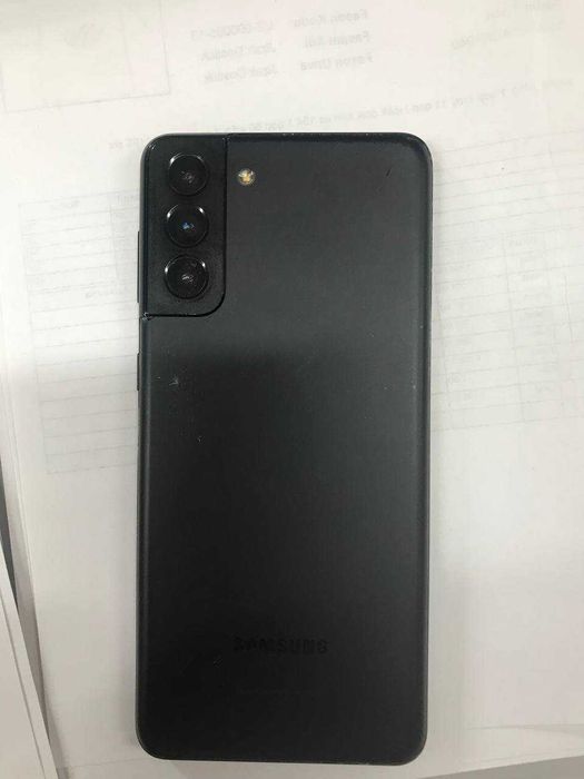 Samsaung s 21 puls 5 G va iPhone 7 puls