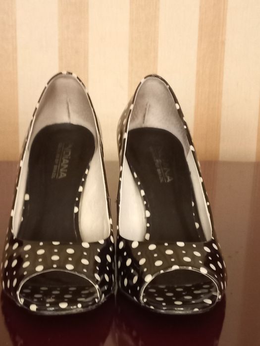 Туфли вечернии в горошекпроиводмтво Бразилии