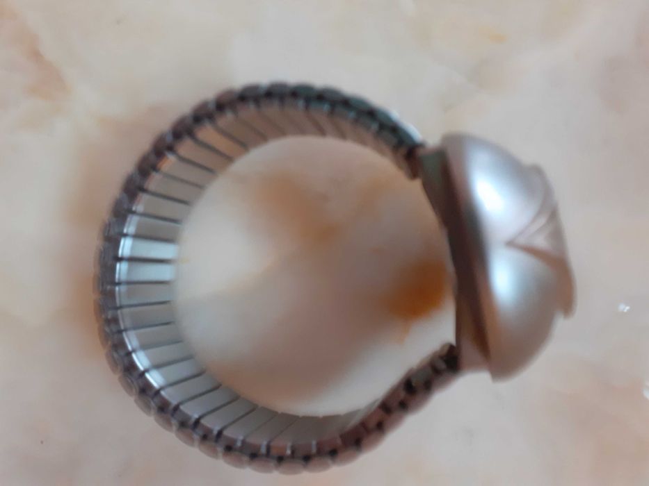 Дамски ръчни часовници Gucci, Festina