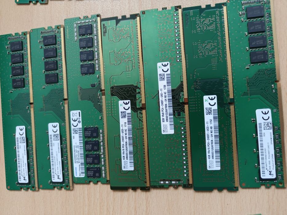 Продавам РАМ DDR4 различни модели