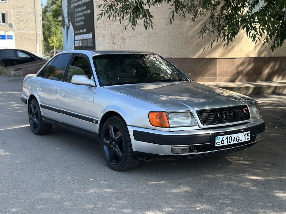 Ауди 100 в отличном состоянии