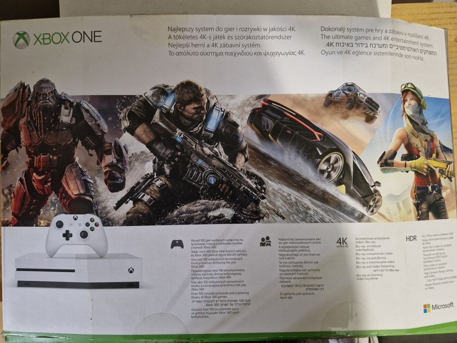 Продавам Xbox one s + Forza horizon 5