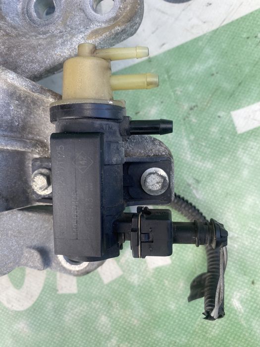 Supapă vacuum Opel Vivaro 1.6 Dci 2016