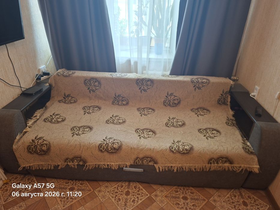 Диван и два кресла
