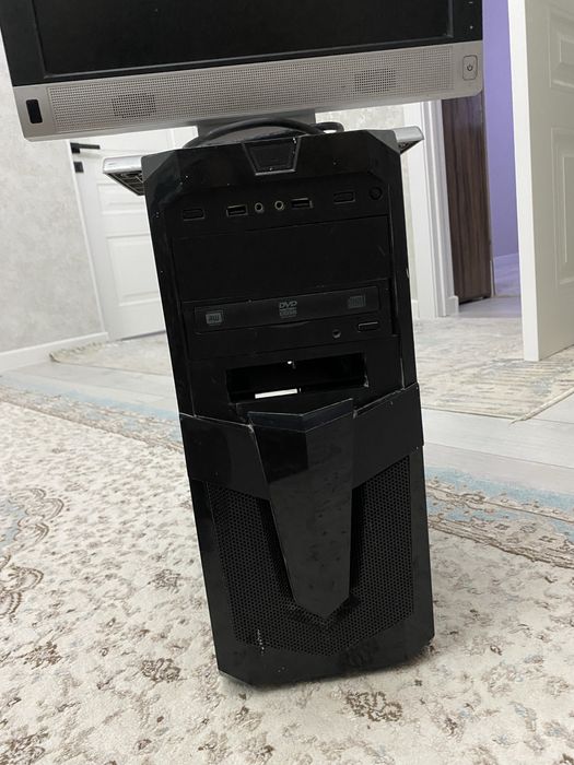 Компьютер с процессором