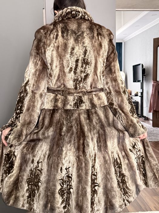 Продам норковую шубу