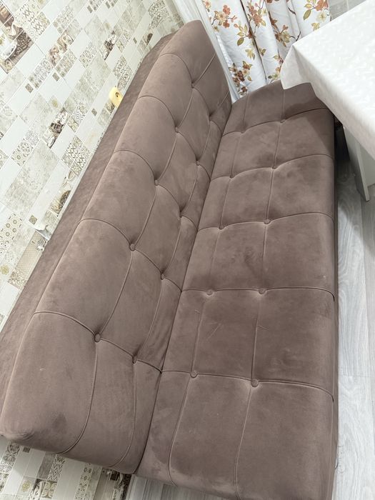 Продам диван срочно