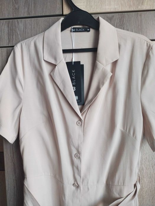 Платье летнее бежевое