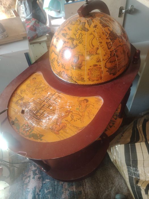 Продам барный стол