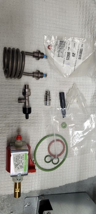 Reparatii și revizii automate și aparate profesionale de cafea