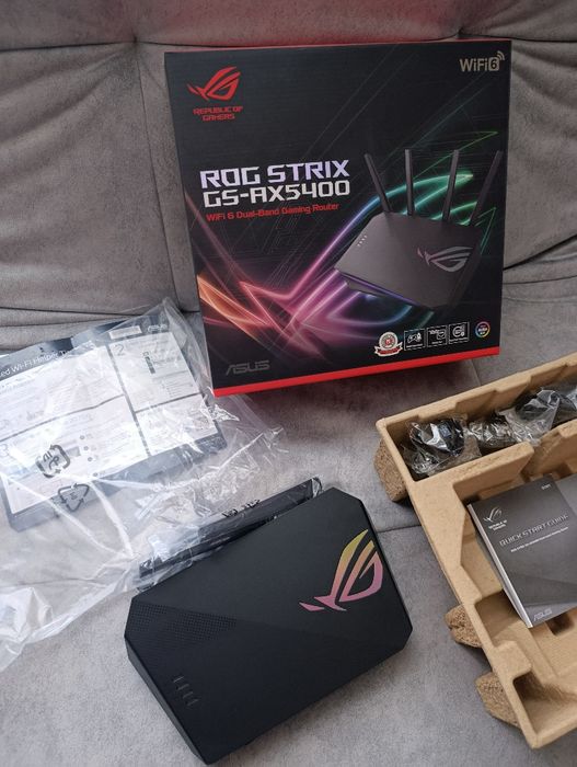 Роутер ASUS ROG Strix GS-AX5400