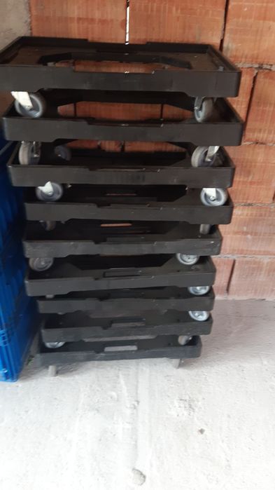 Cuti de brânză diverse