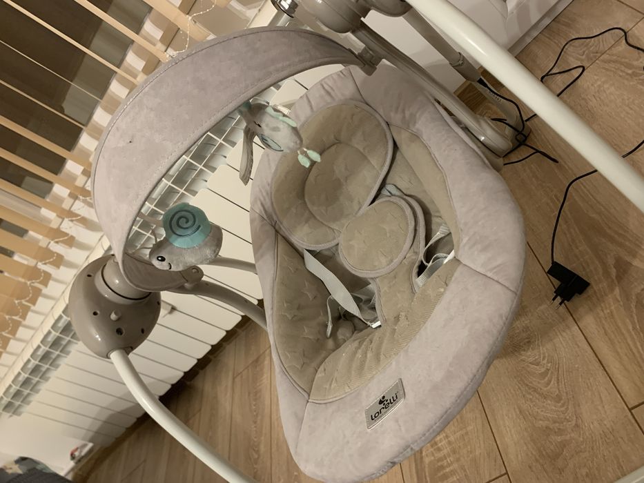 Шезлонг Lorelli.