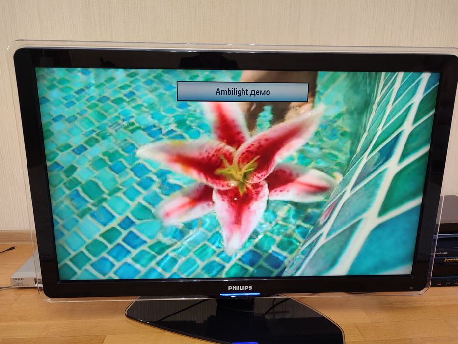 Телевизор Филлипс, диагональ 106см,б/у в отличном состоянии