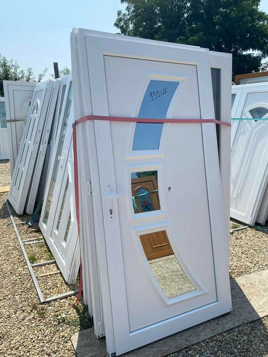 usi simple cu model si sprose 990 lei