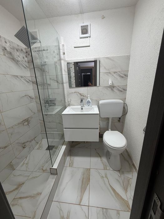 Închiriez apartament 3 camere Trivale, Pitești