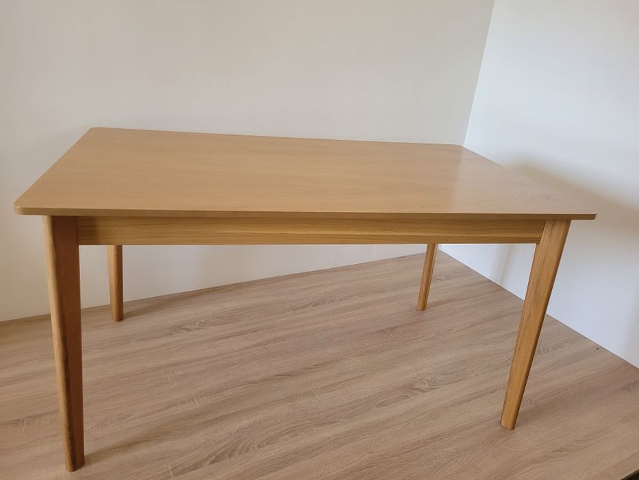 Стол обеденный натуральный шпон