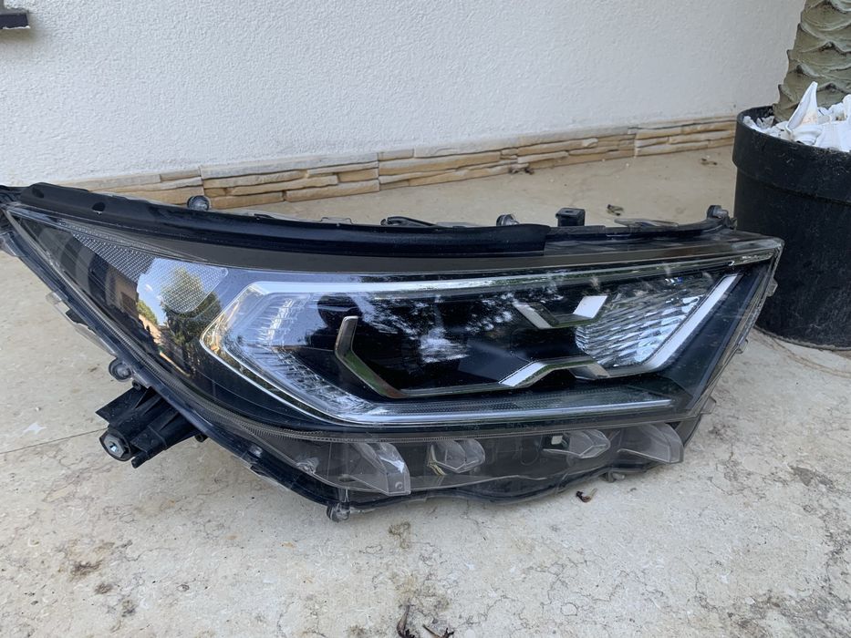 Far dreapta Toyota Rav 4 full led an 2019/2020/2021/2022/2023/2024