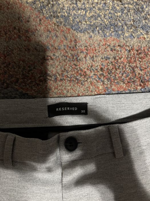 Pantaloni Reserved