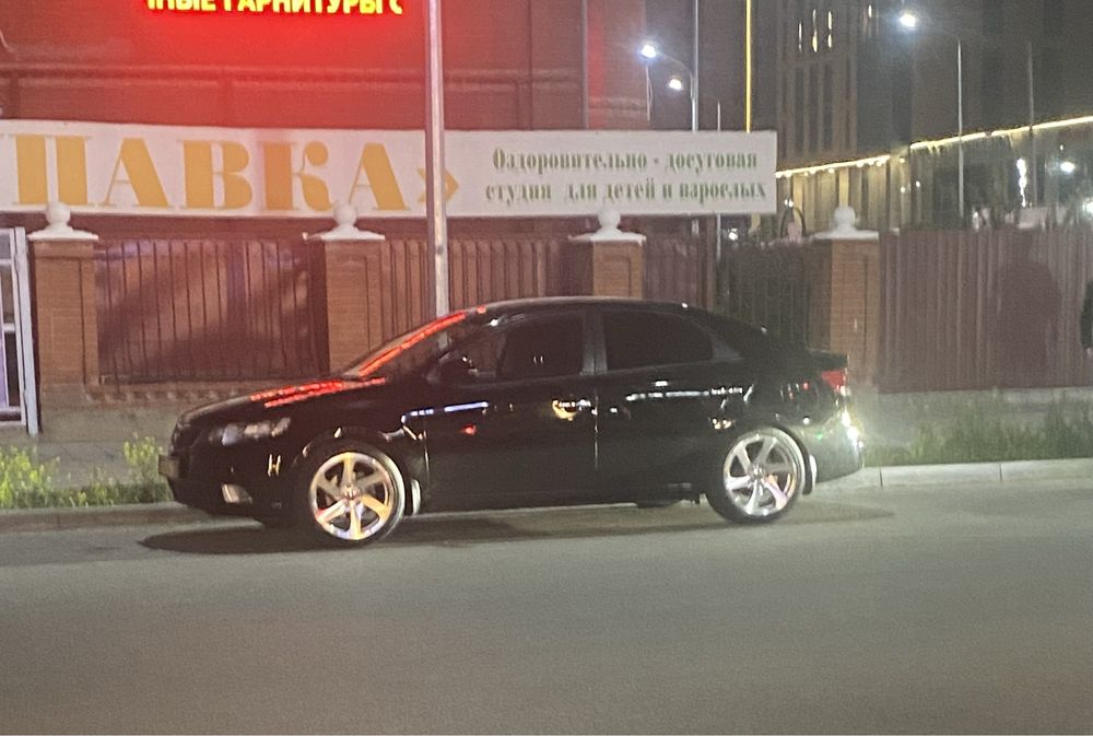 Продам диски 3sdm r18 j8,5