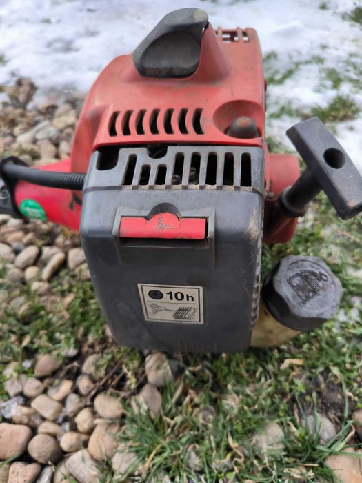 Motocoasa pe benzina Efco Stark 4400 T