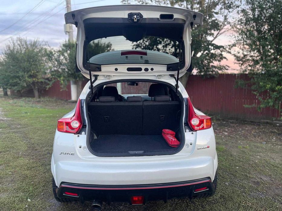 NIISSAN JUKE Nismo // 200 Cp // 4x4 Automatic