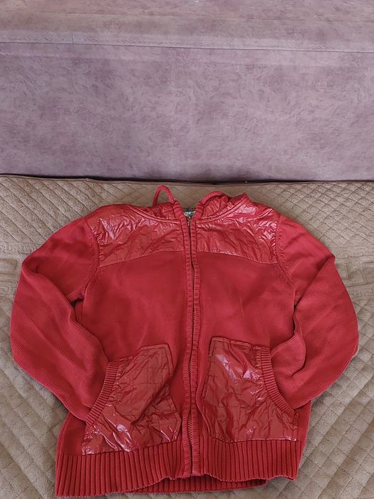 Продам  ветровка