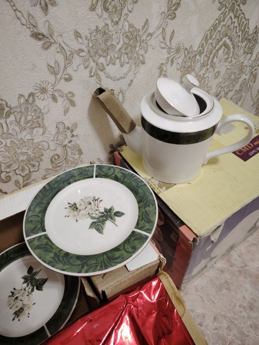 Продам набор посуды